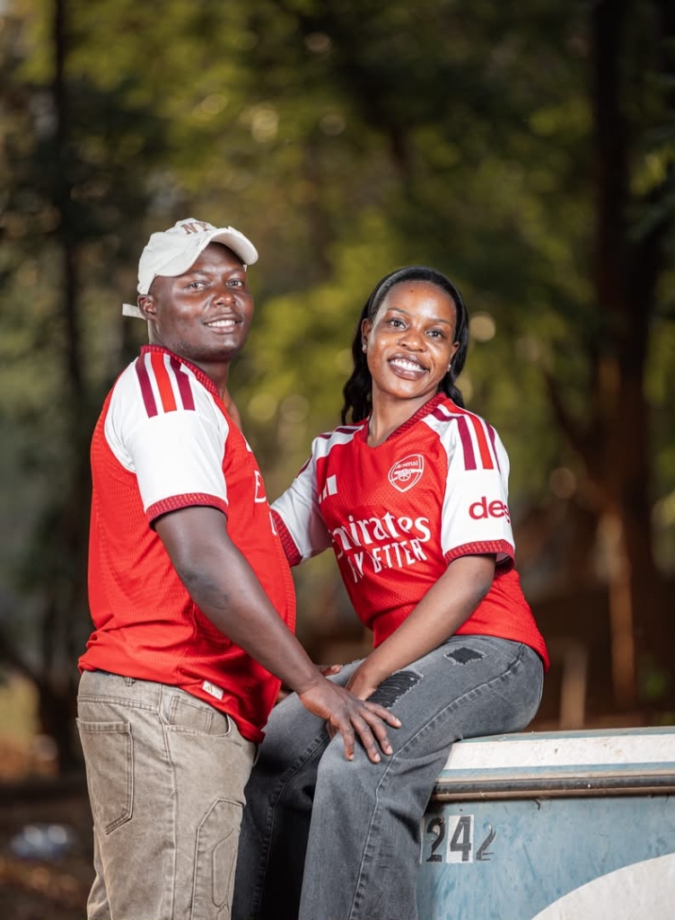 Terrence and Lina smiling in Arsenal shirts